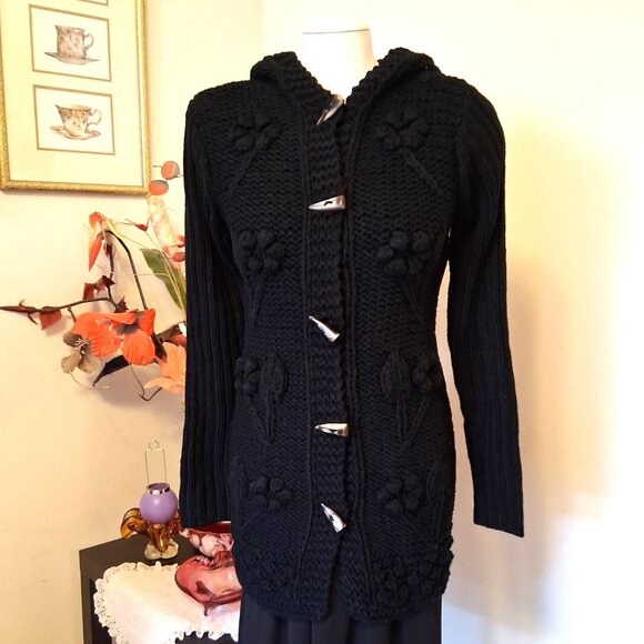 NWT Woman's Black Hooded Cardigan Coat Knit Lightweight Warm & Elegant Outerwear - Picture 10 of 12